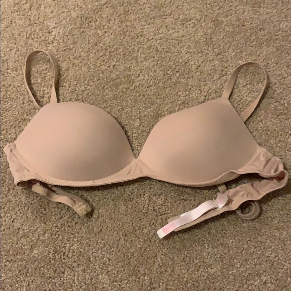 VS PINK BRA!!